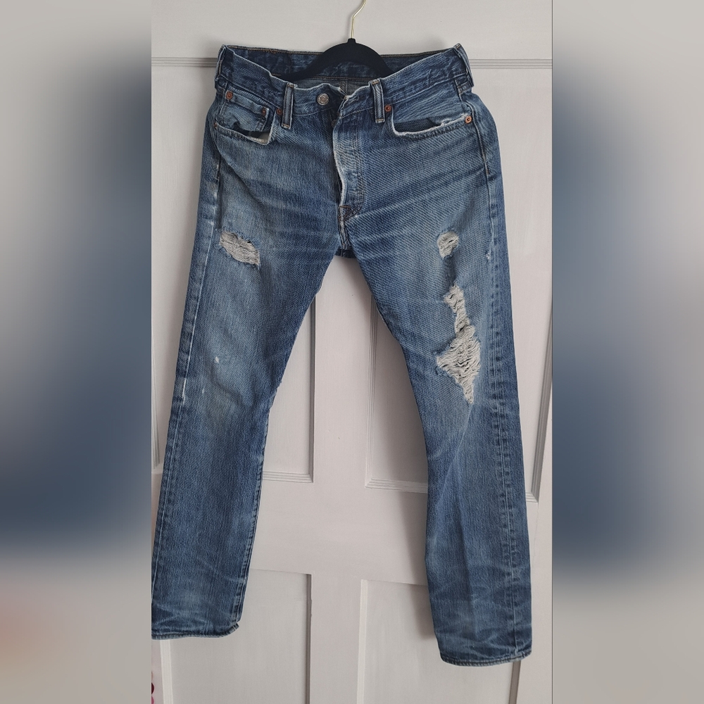 Vintage Distressed Levi Jeans